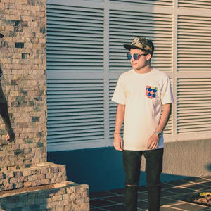 Meet your Posher, Diego